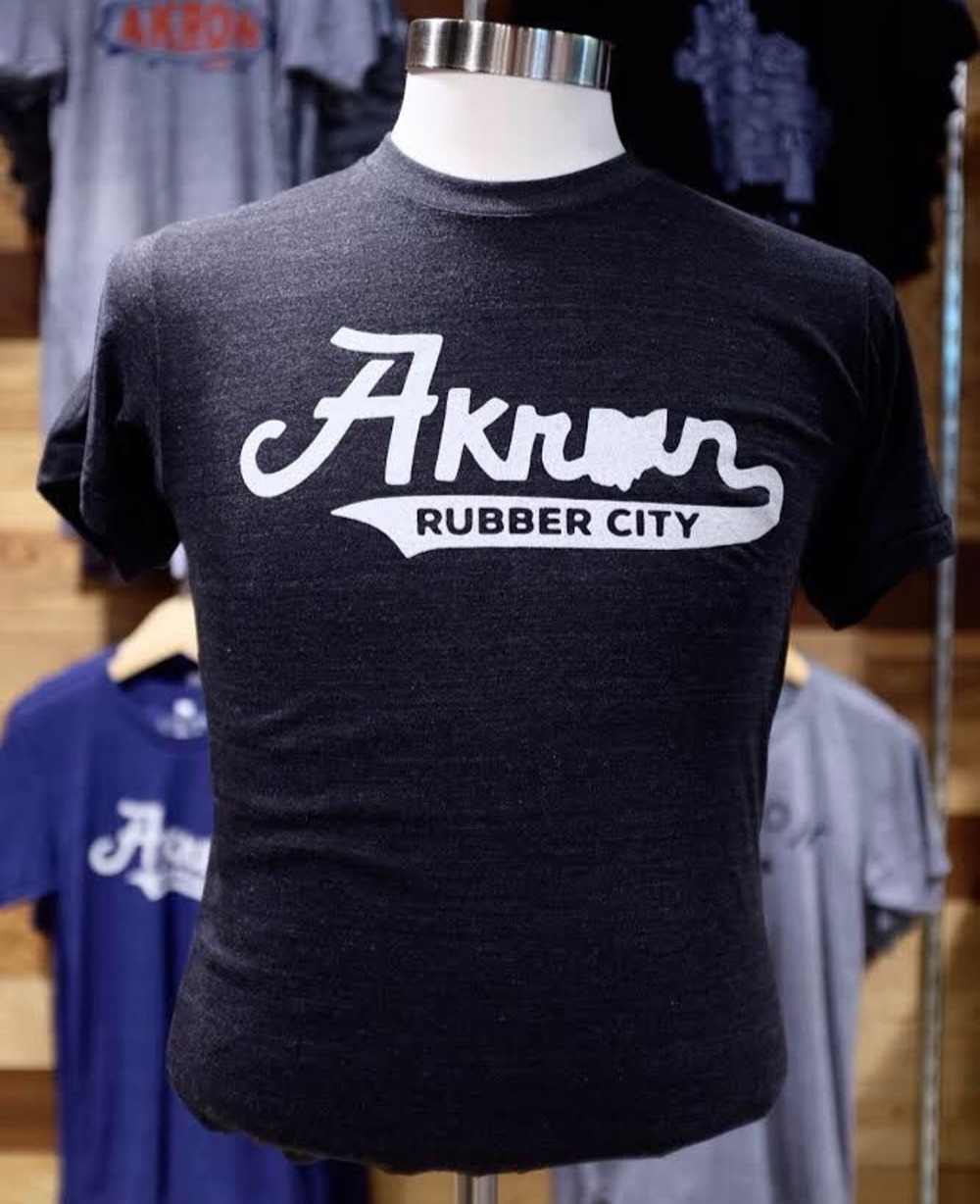 Cleveland Clothing Co. Men's T-Shirt "Akron, OH Rubber City" Black Size Large